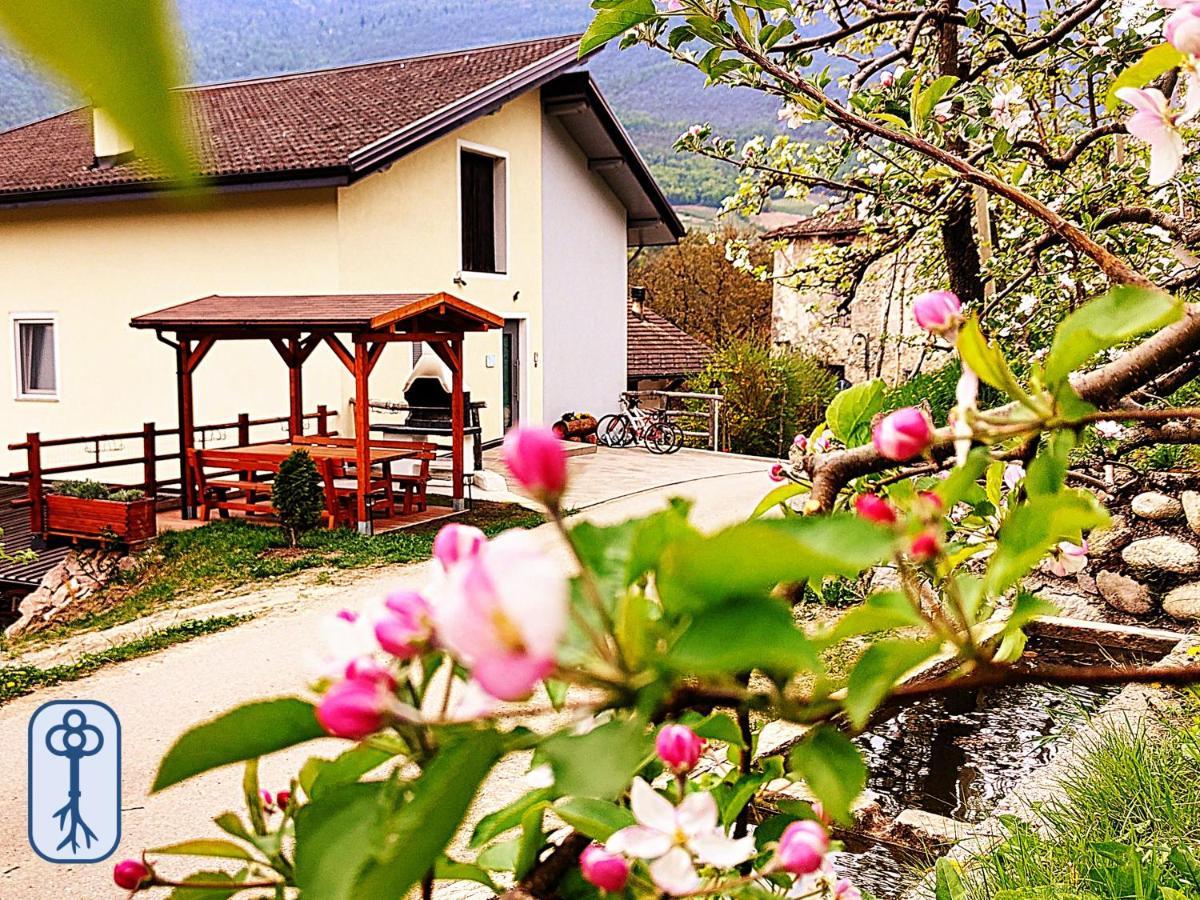 Casa Vacanze Antico Eremo, Tra Natura E Tradizione Campodenno Екстер'єр фото